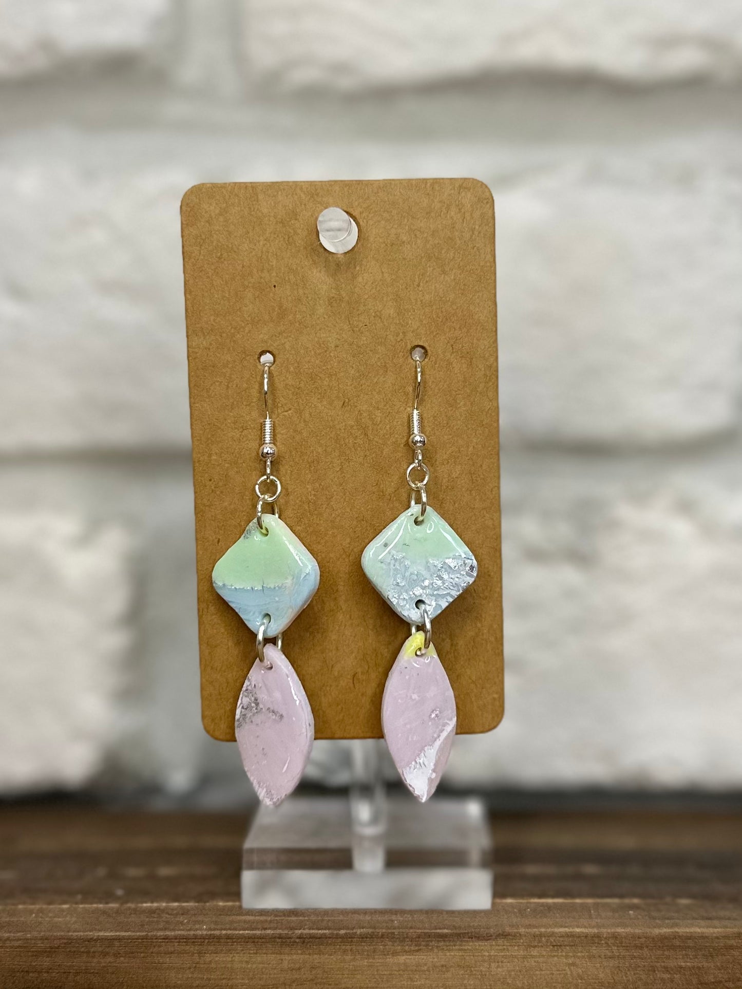 Pastel & silver specs dangle