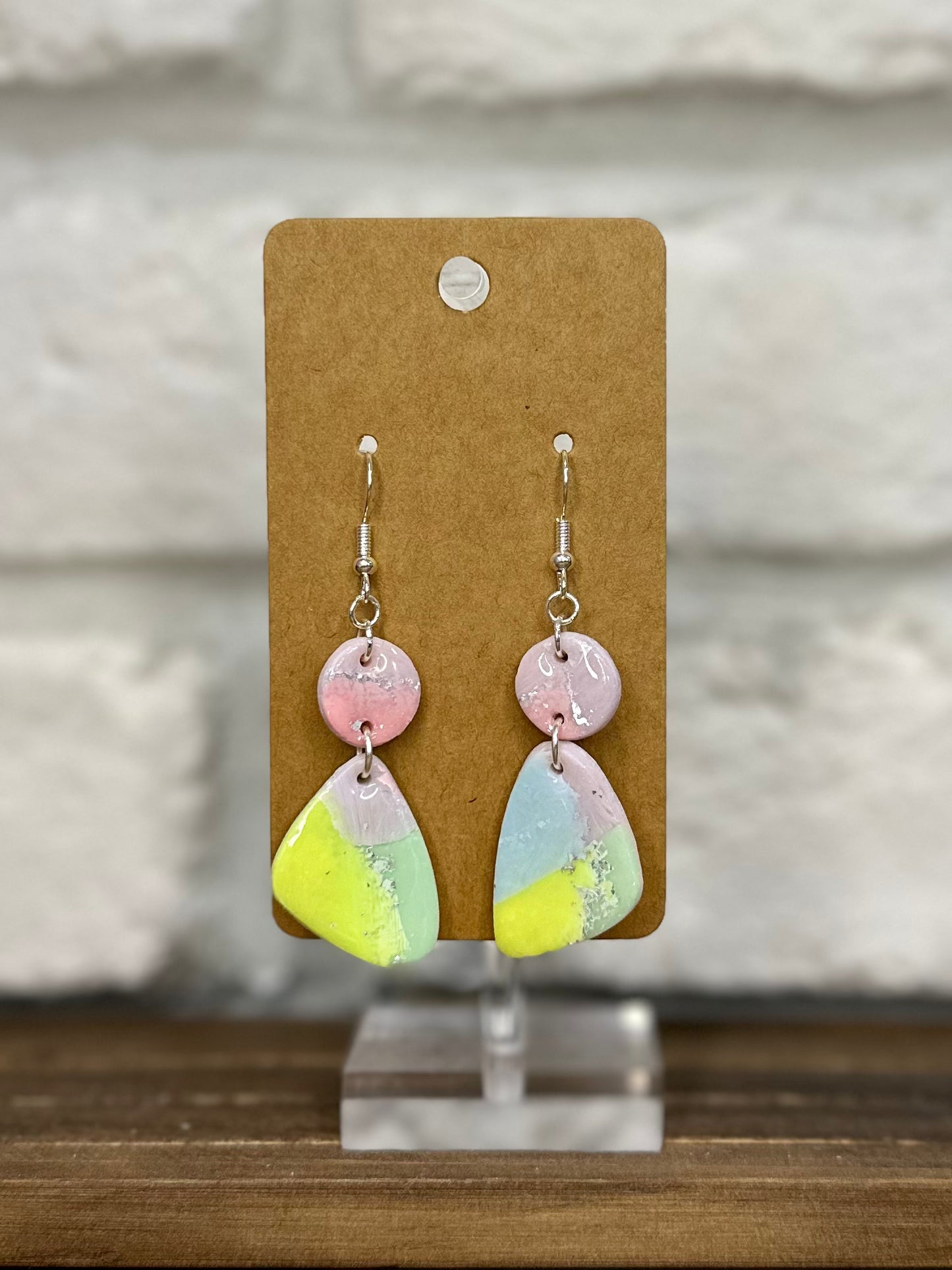 Pastel & silver specs