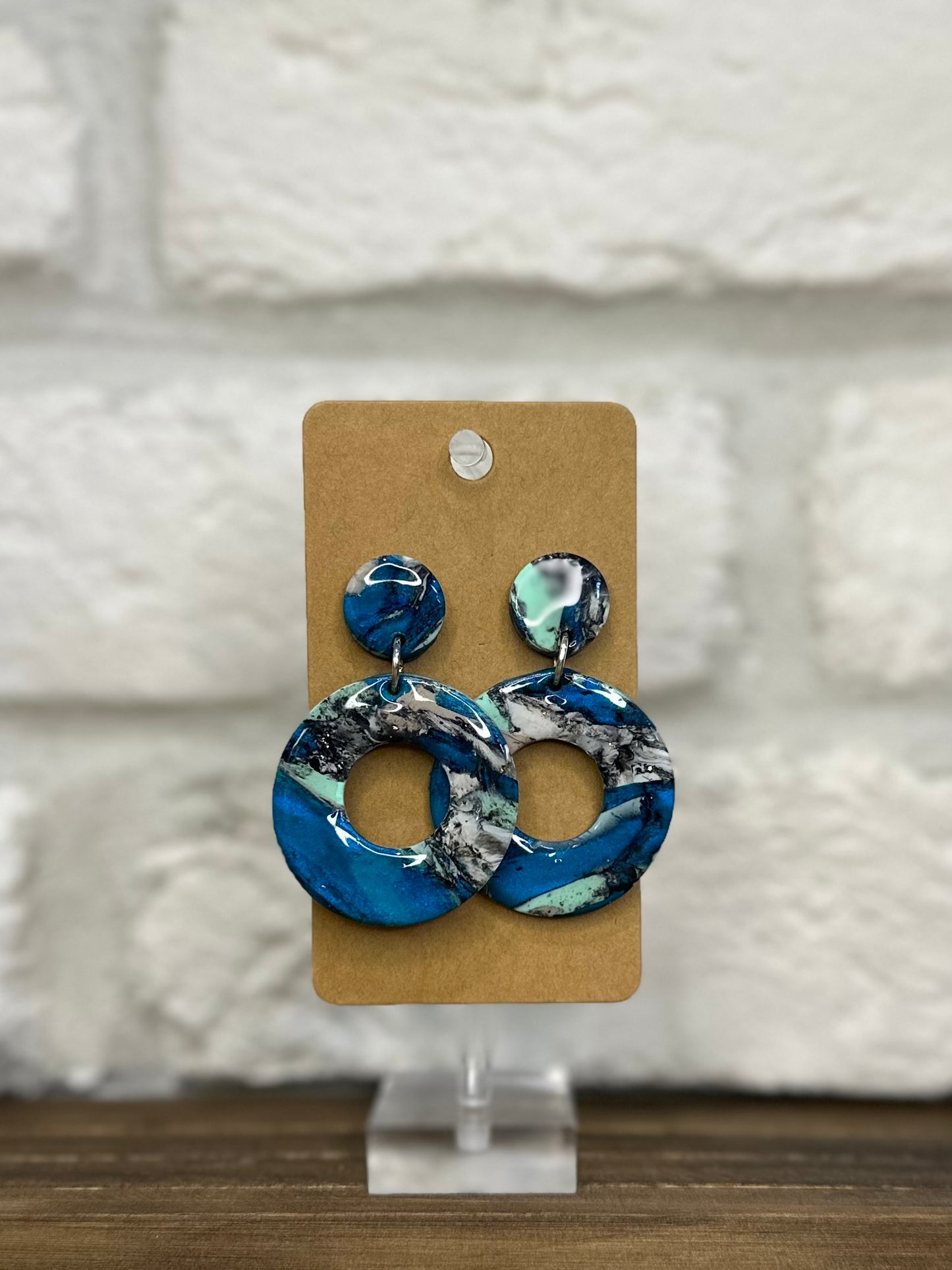 Peacock Mint black swirl