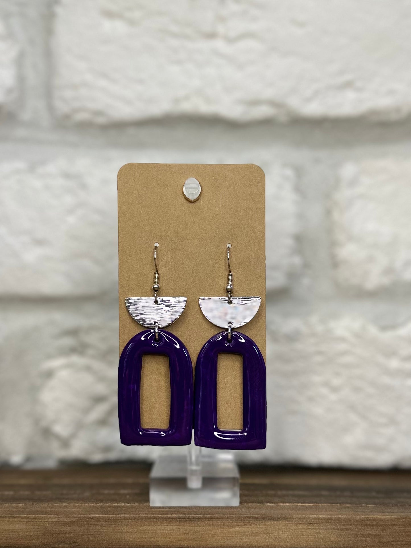 Purple arch w/ silver half circle
