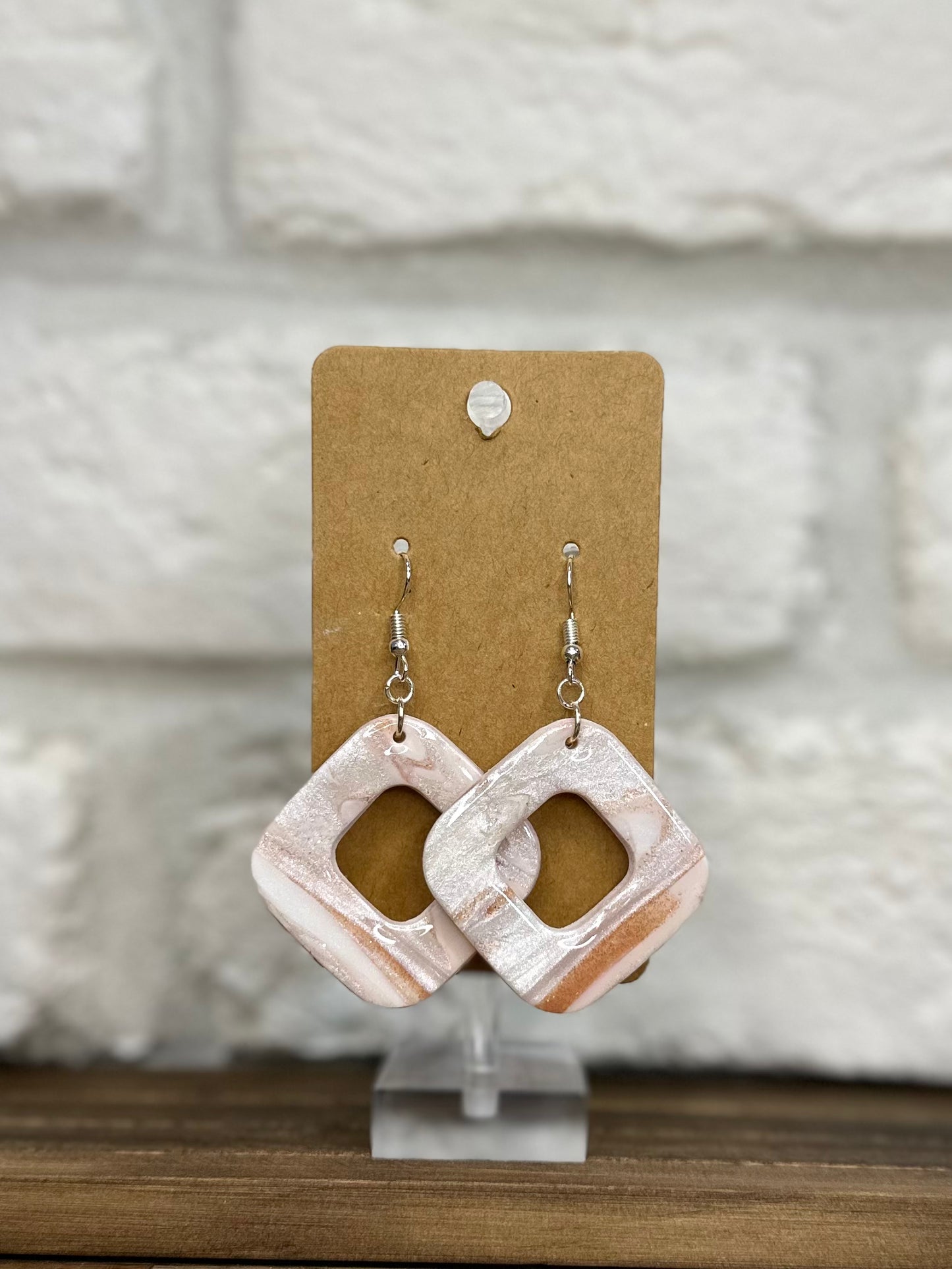 Iridescent white & bronze sparkle triangle