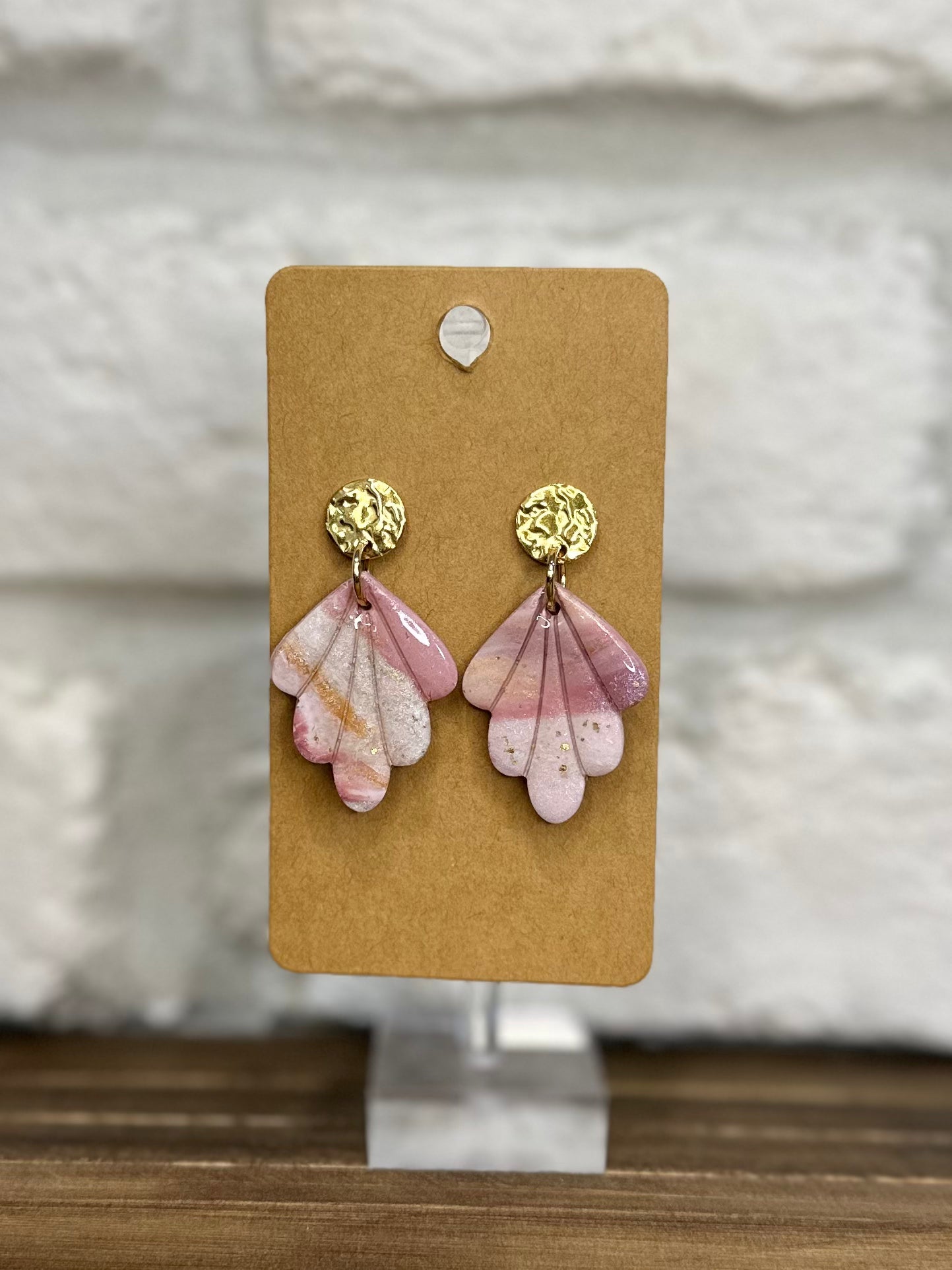 Sherbet petite fleur w/ gold