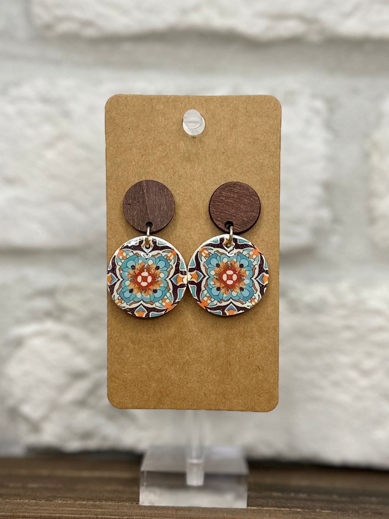 Azul petite circles w/ wood