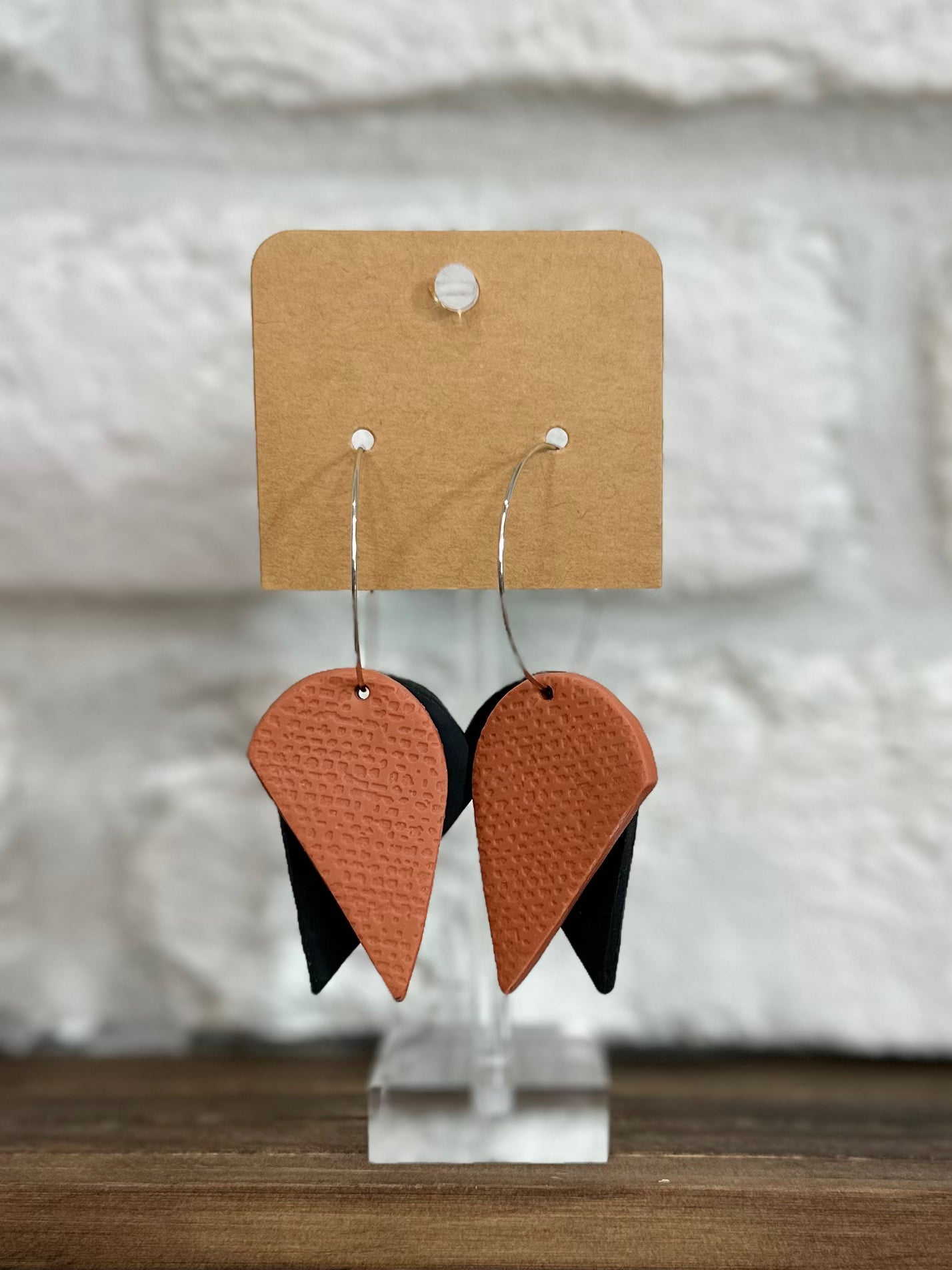 Terracotta & black wedge hoops