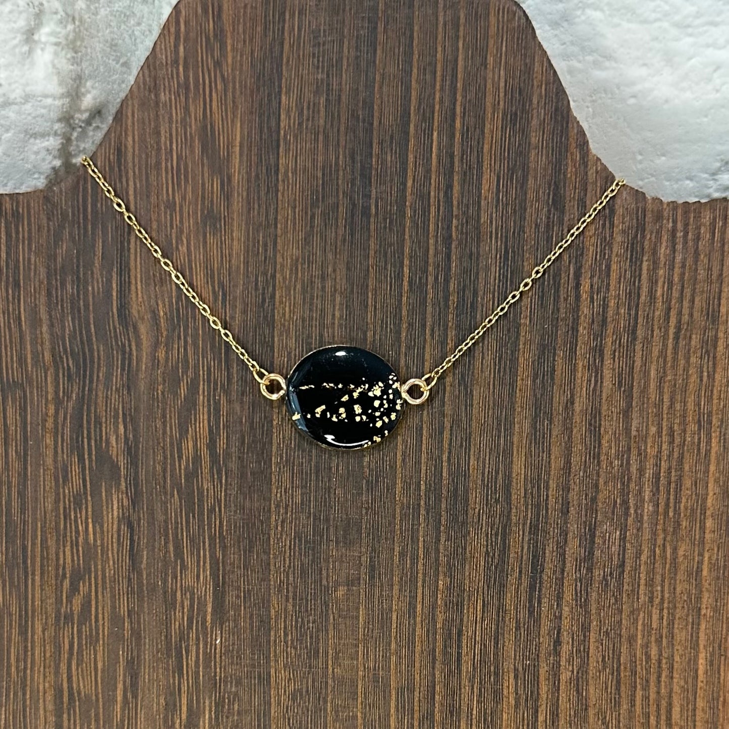 Black & gold speckled