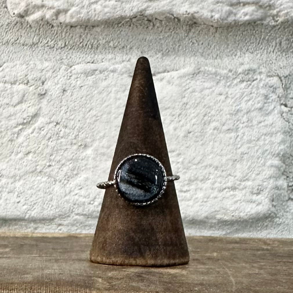 Black & Silver Swirl