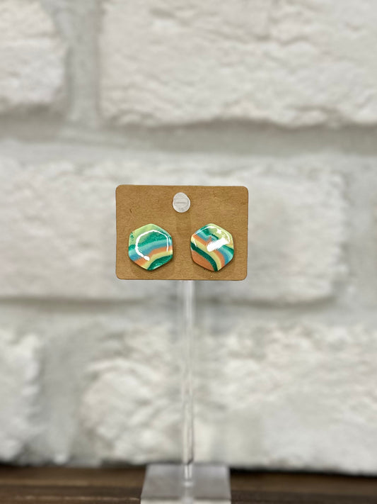 Spring swirl hex stud