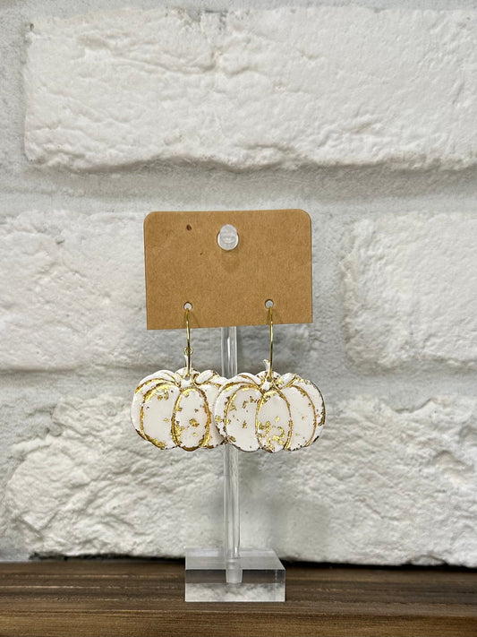 White pumpkin hoop w/ gold