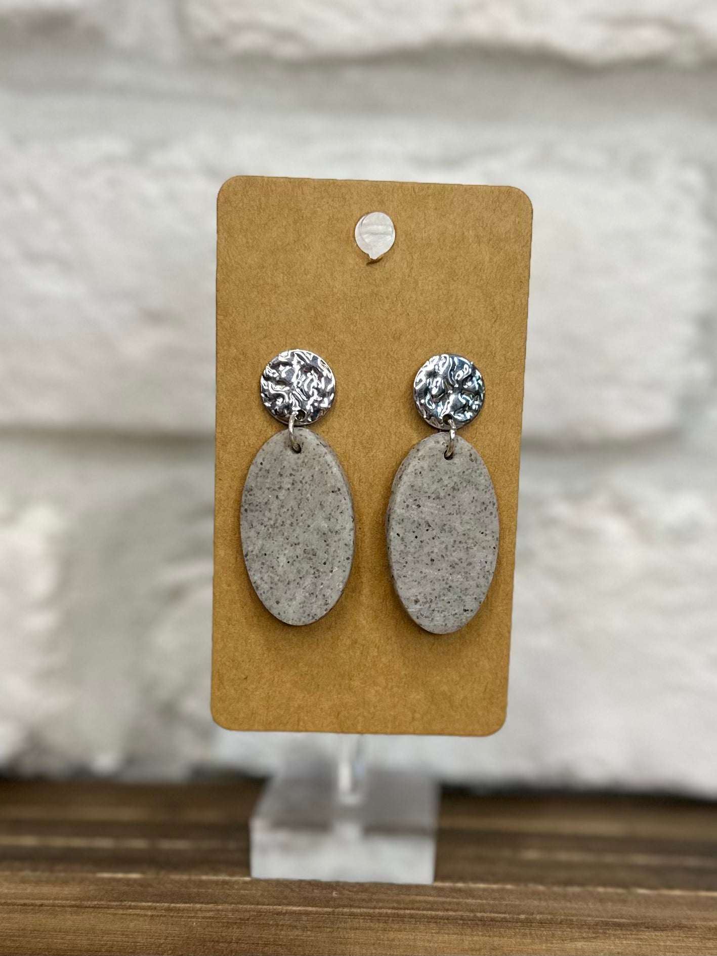 Stone oval w/ silver