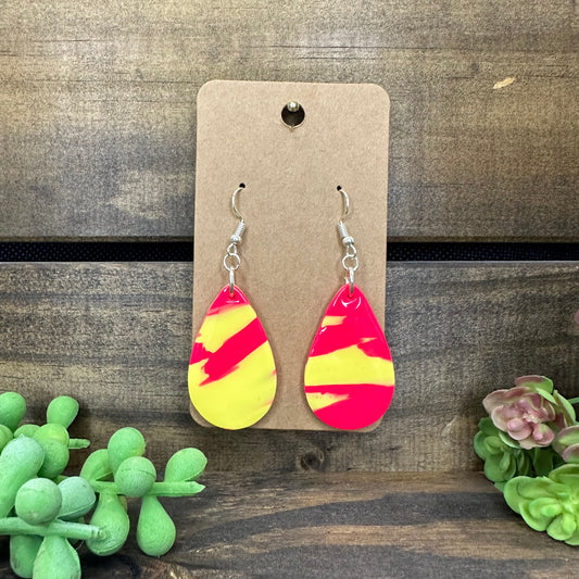 Hot pink and yellow small teardrop